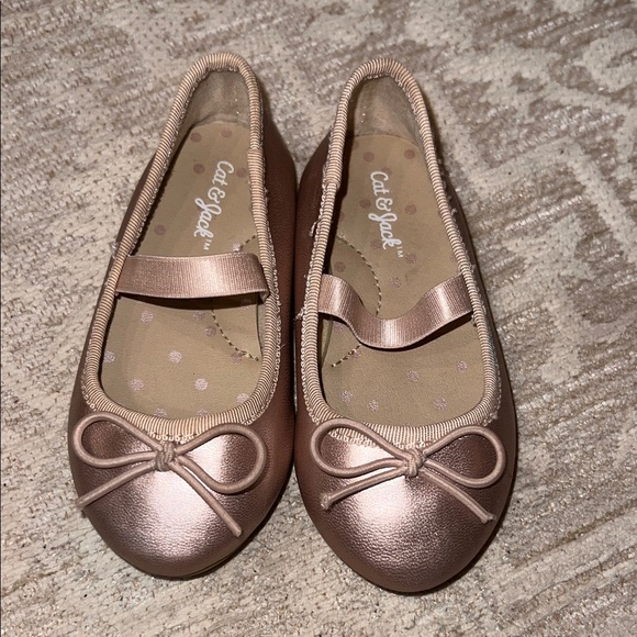Cat & Jack Kids' Size 5 Toddler Pink Rose Gold Dress Shoes - Picture 2 of 6